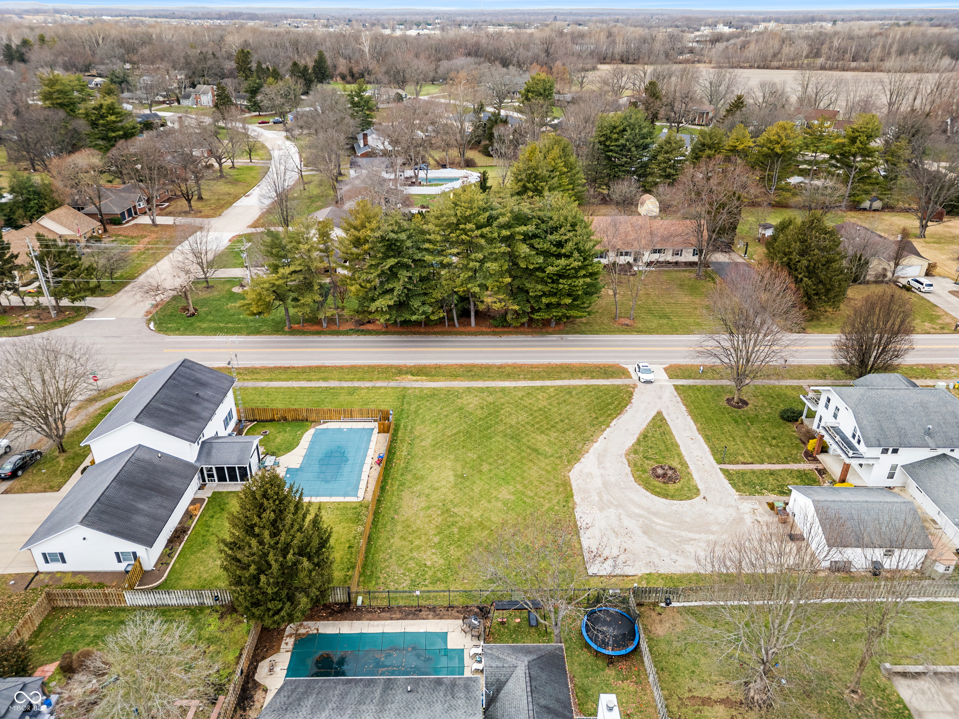 4331 River Road Columbus, IN 47203 - Photo 3 of 7