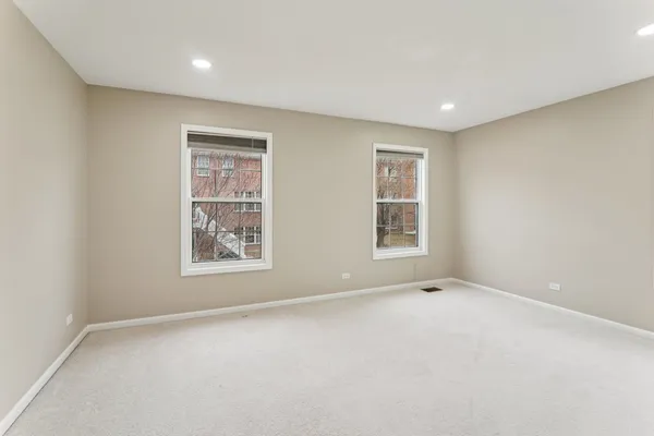 $950,000 | 484 Haleys Hill Court, Palatine, IL 60074