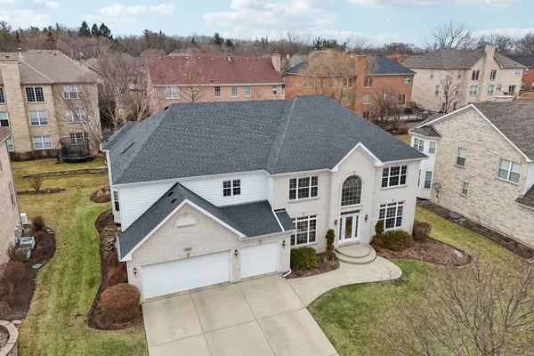 $950,000 | 484 Haleys Hill Court, Palatine, IL 60074