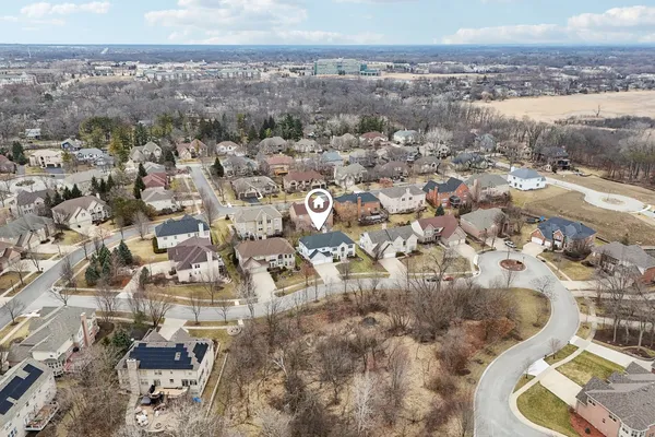 $950,000 | 484 Haleys Hill Court, Palatine, IL 60074
