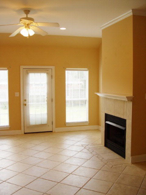10639 South Side Loop Fairhope, AL 36532 - Photo 10 of 30 Living room