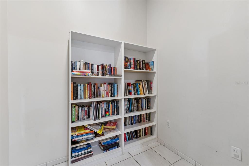5714 Colony Glen Road Lithia, FL 33547 - Photo 49 of 68 Gallery Image 49