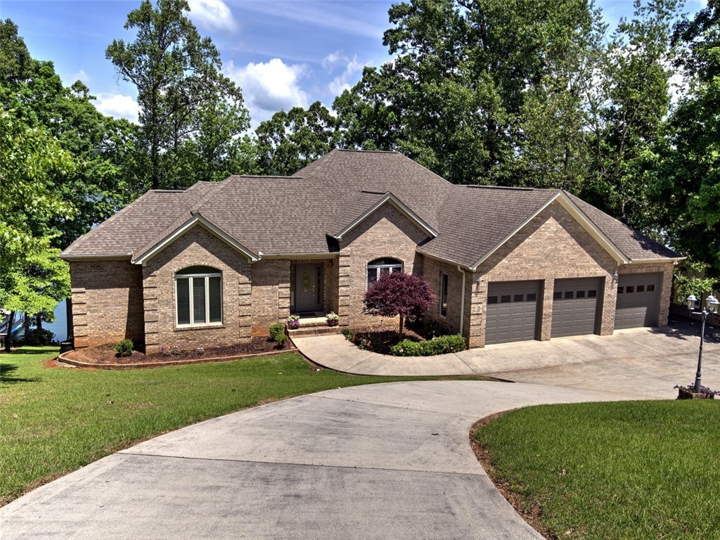 706 Topaz Court Seneca, SC 29672 - Photo 1 of 50 Gallery Image 1