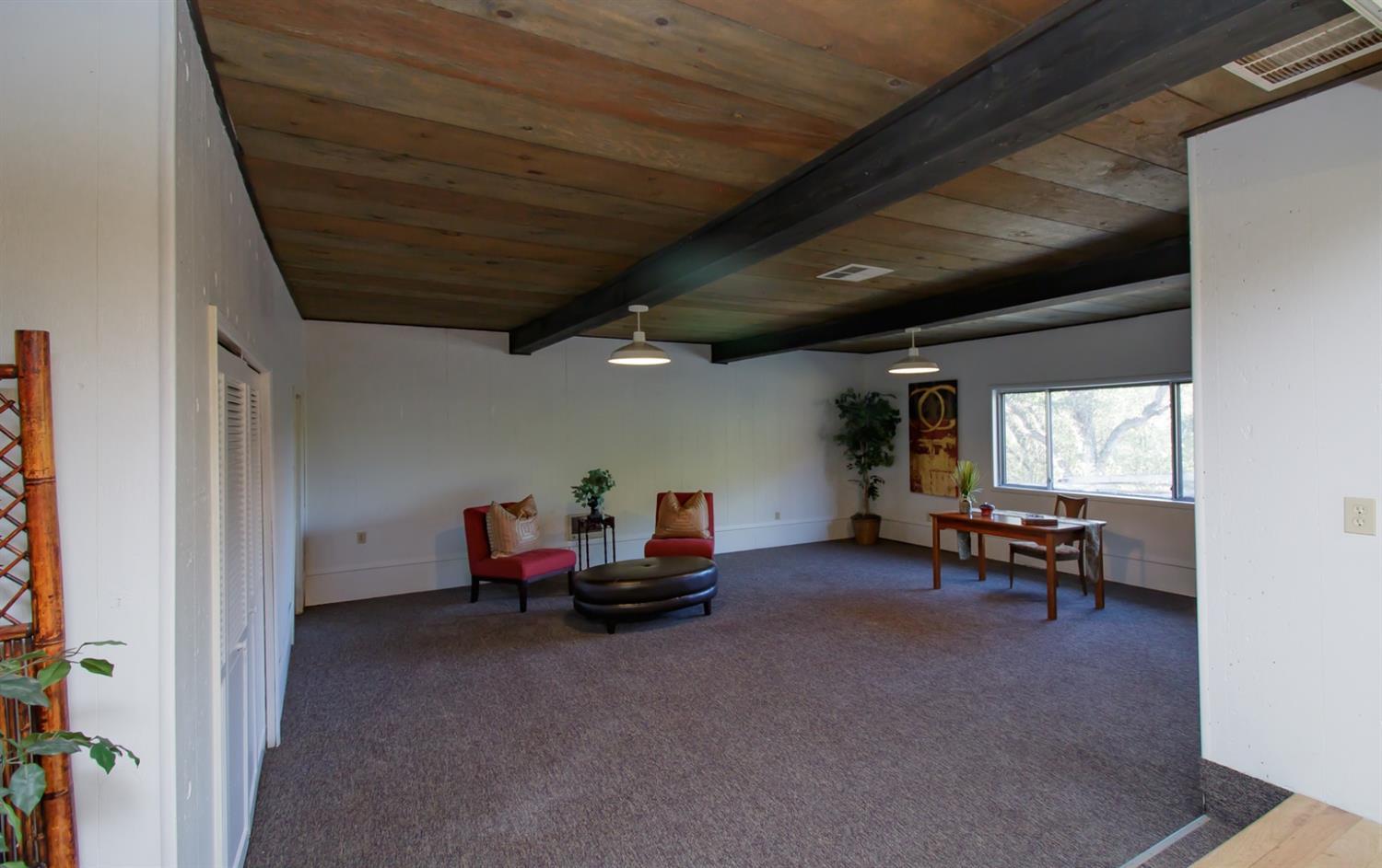 3355 Dark Hollow Road Medford, OR 97501 - Photo 11 of 33 Additional Photo