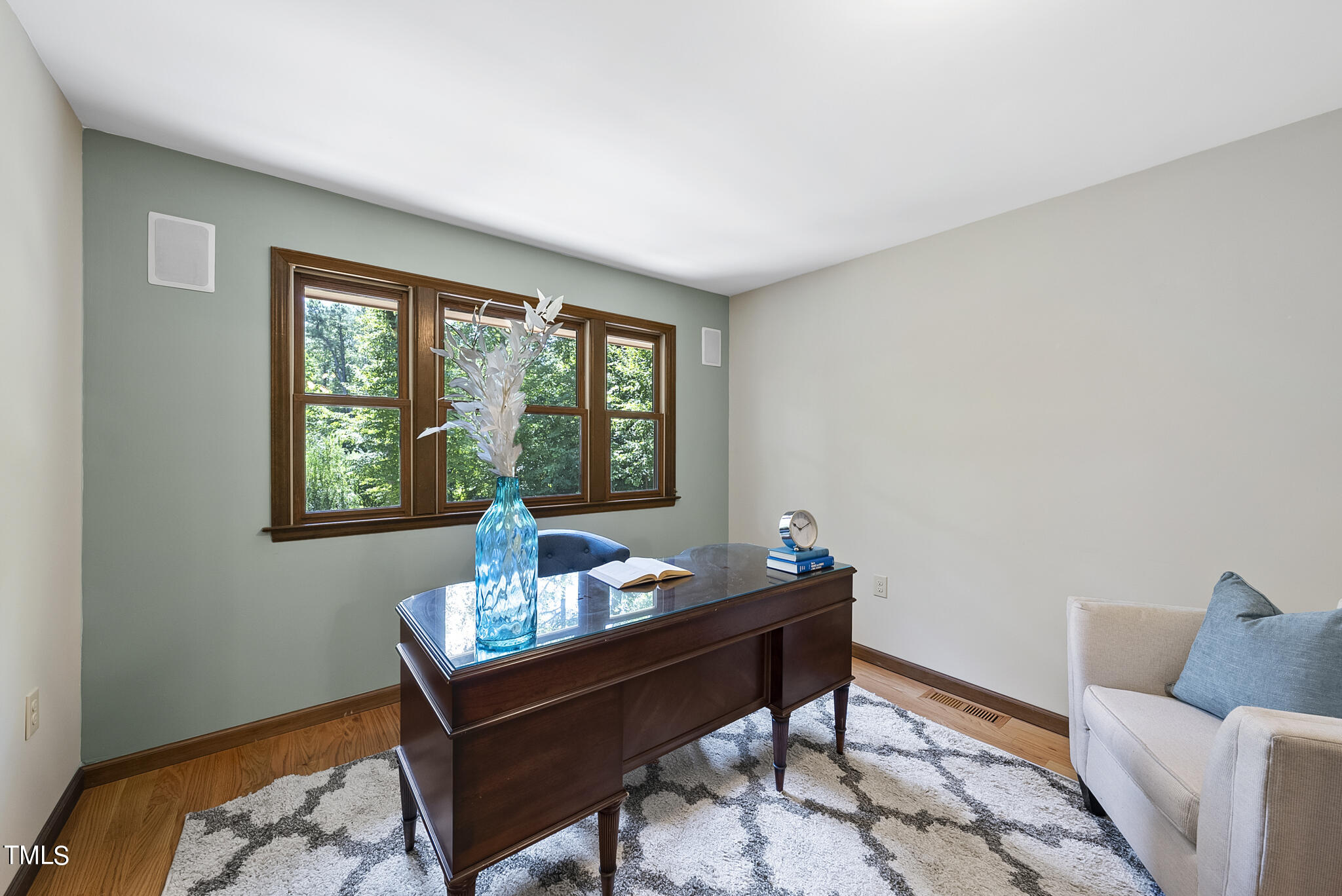 8005 Hollander Place Raleigh, NC 27606 - Photo 10 of 37 DSC09544