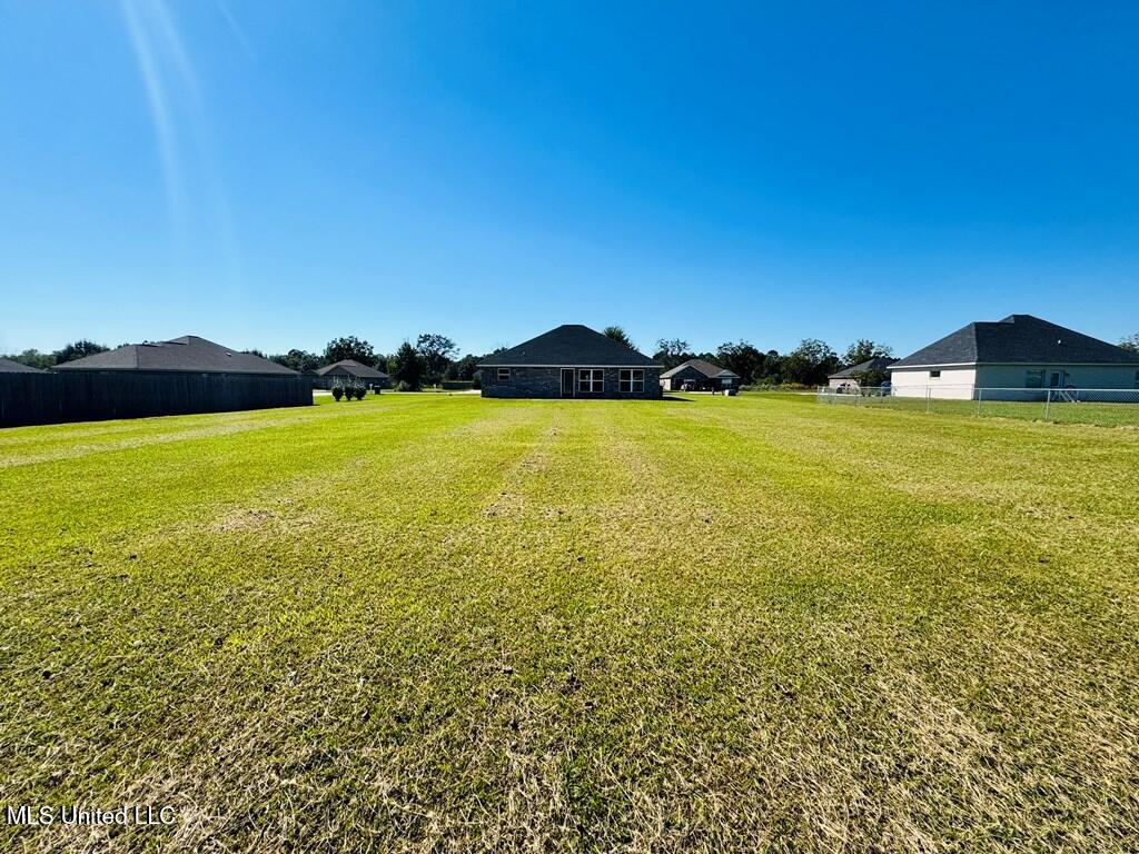 24 Bear Path Picayune, MS 39466 - Photo 27 of 27 IMG_1289