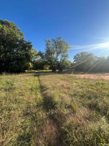 $200,000 | 54927 Ellsworth Avenue, South Bend, IN 46628