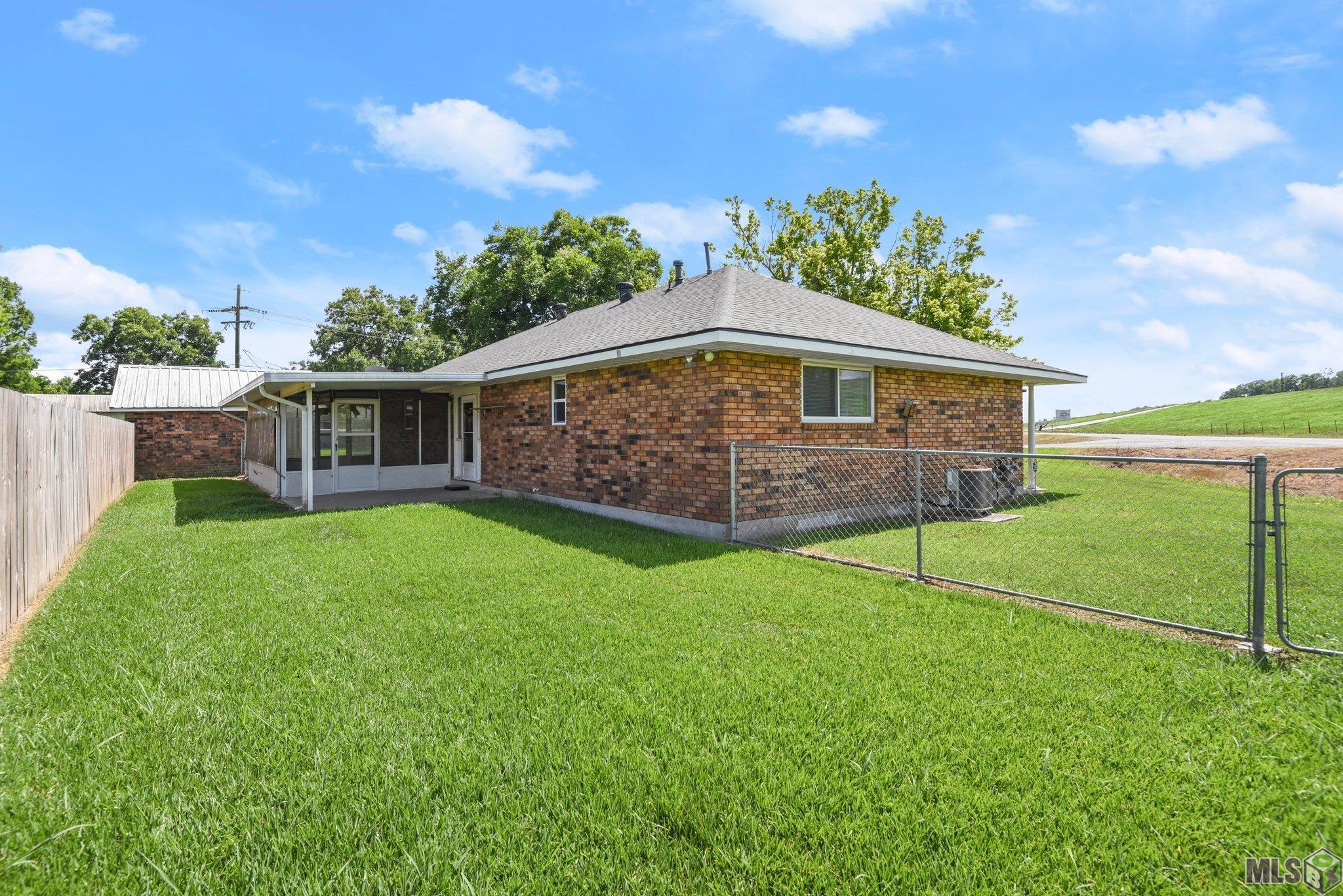 4376 North Riverview Road Port Allen, LA 70767 - Photo 17 of 17 Gallery Image 17