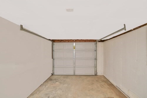 903 Main Street Bolton, MA 01740 - Photo 39 of 39 an empty room