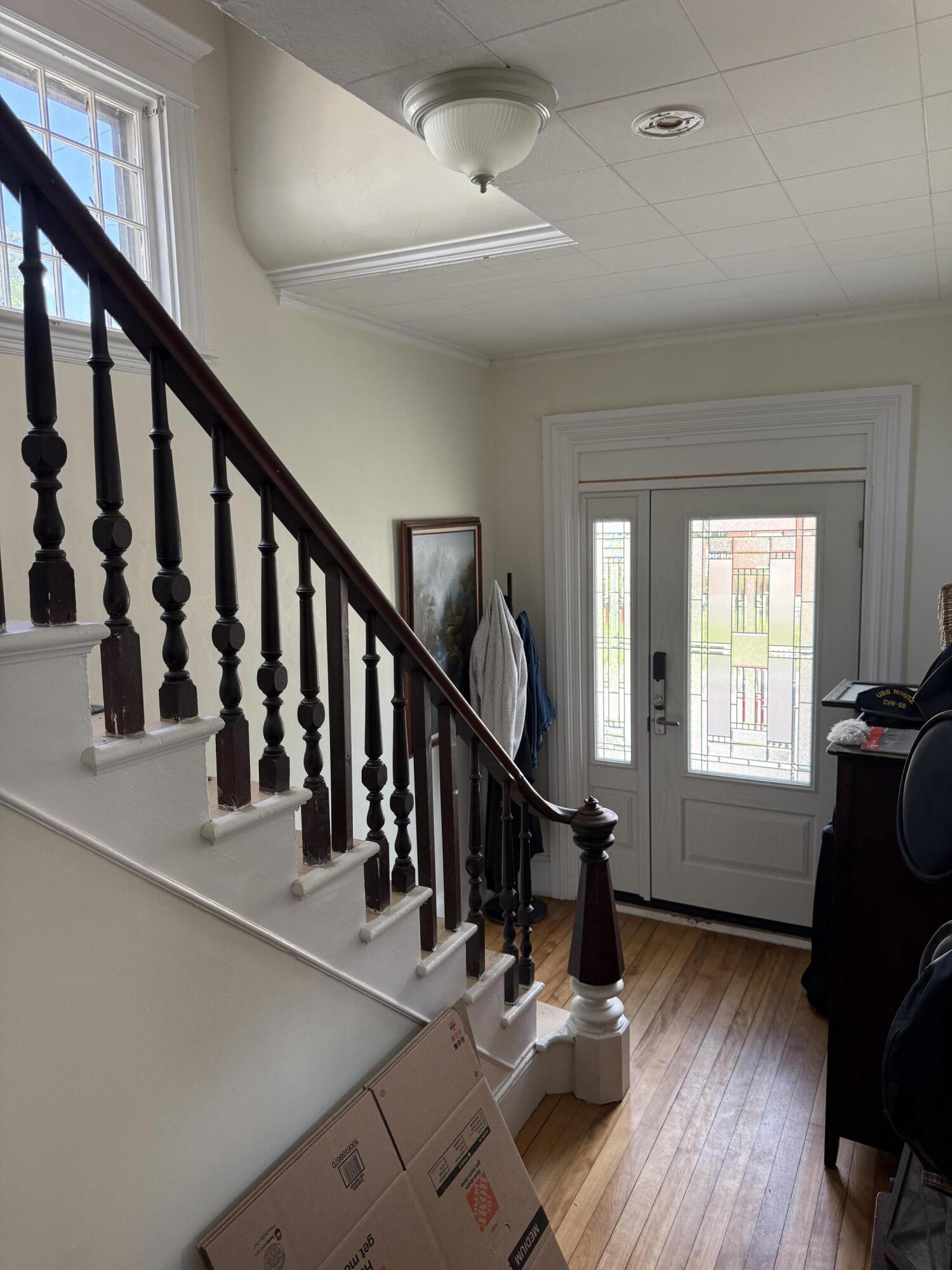 16 Winter Street, Unit 1 Waterville, ME 04901 - Photo 3 of 48 IMG_4536
