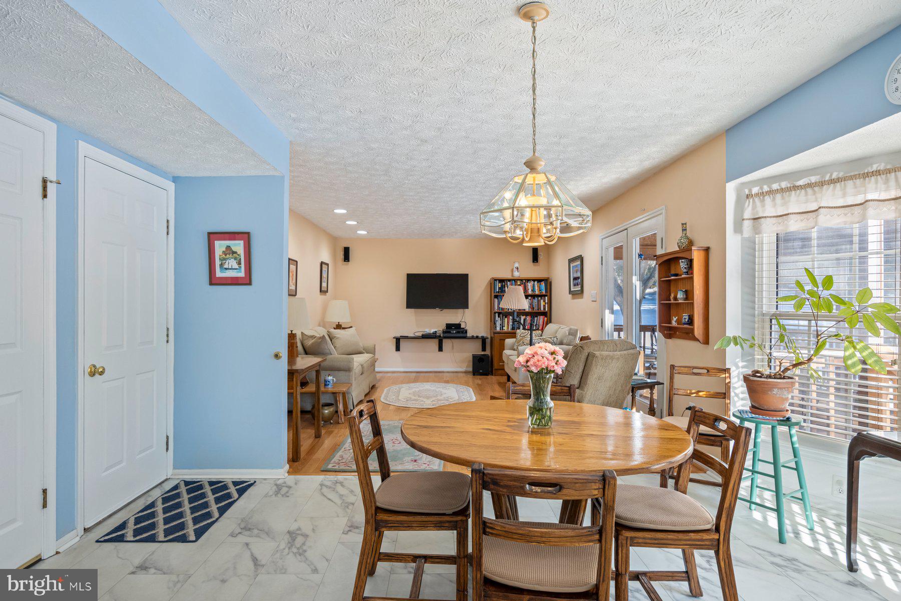 6041 Watch Chain Way Columbia, MD 21044 - Photo 16 of 42 Breakfast Nook