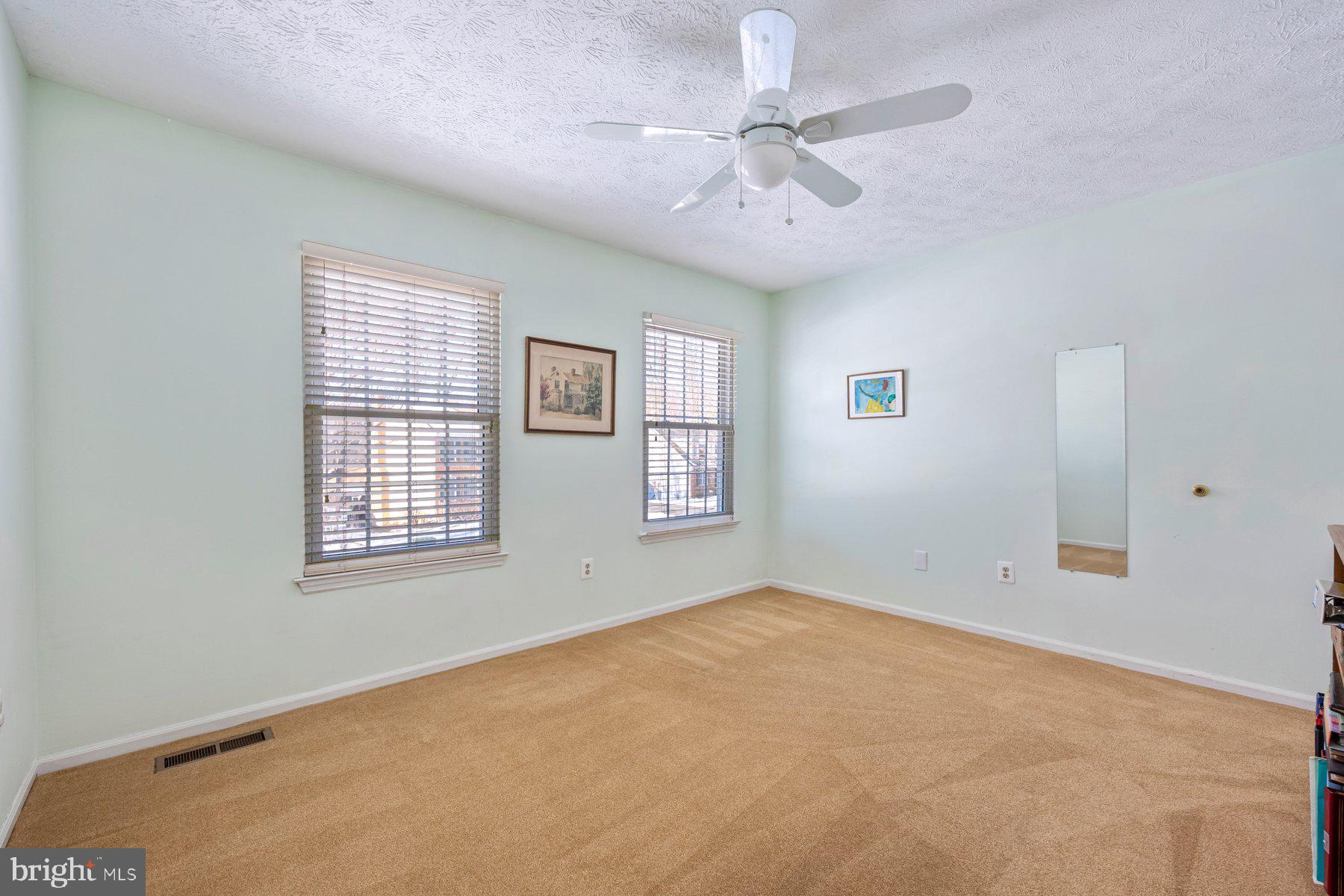 6041 Watch Chain Way Columbia, MD 21044 - Photo 33 of 42 Bedroom 3