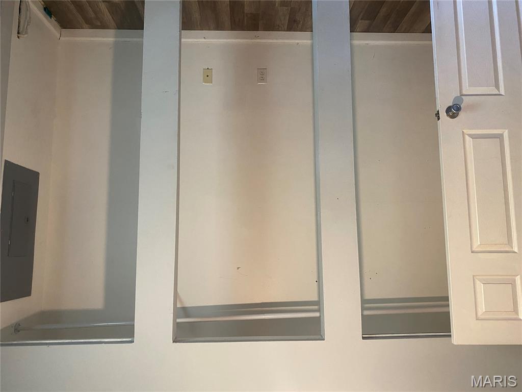 8 Countryside Drive Caseyville, IL 62232 - Photo 4 of 17