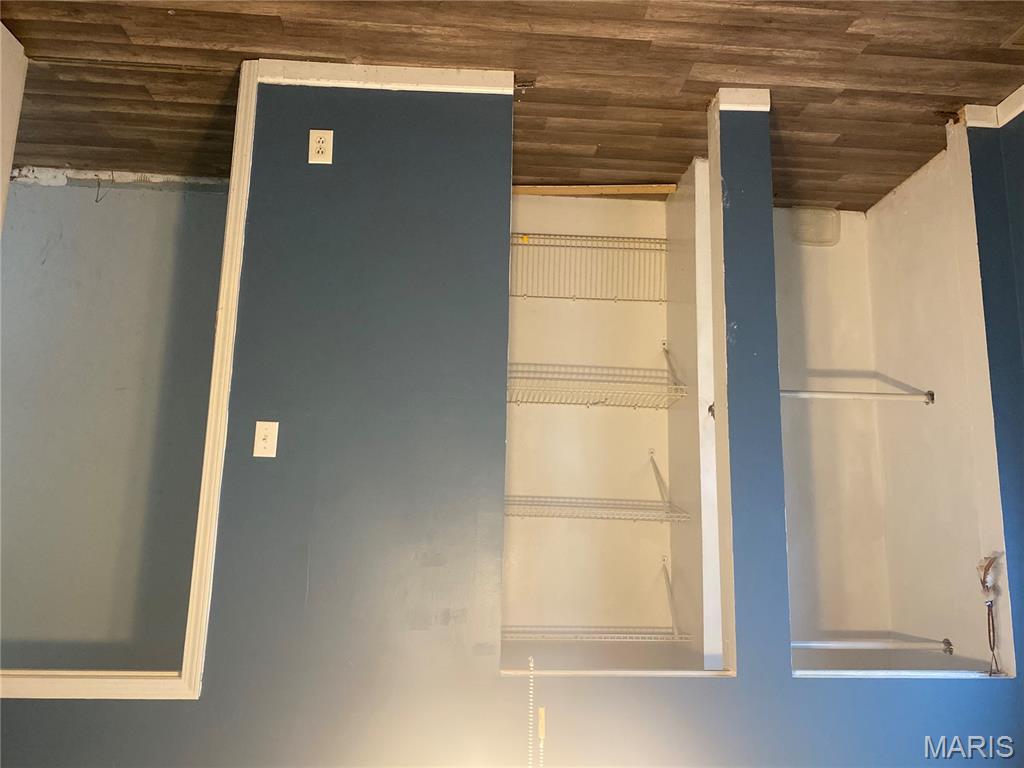 8 Countryside Drive Caseyville, IL 62232 - Photo 6 of 17