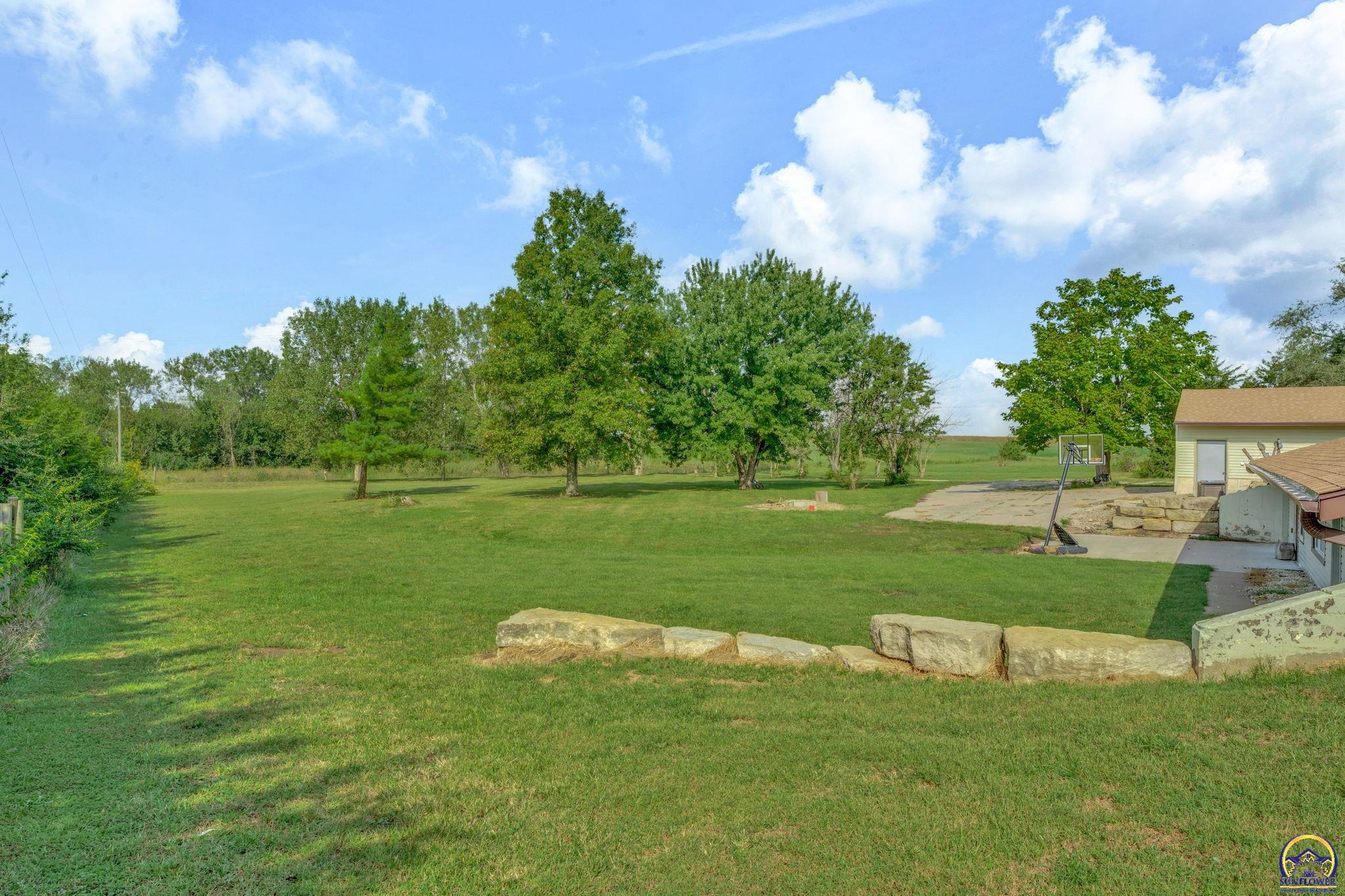 14066 S Road Mayetta, KS 66509 - Photo 8 of 46 Gallery Image 8