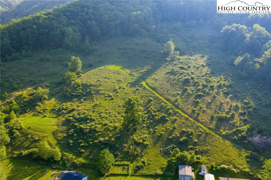 4690 3 Top Road Todd, NC 28684 - Photo 24 of 49