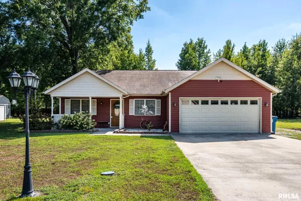 $263,000 | 307 Noah Lane, Carterville, IL 62918