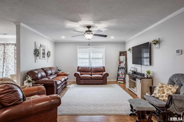 $263,000 | 307 Noah Lane, Carterville, IL 62918