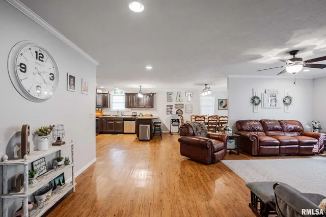 $267,000 | 307 Noah Lane, Carterville, IL 62918