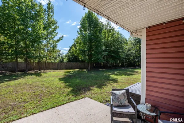 $263,000 | 307 Noah Lane, Carterville, IL 62918