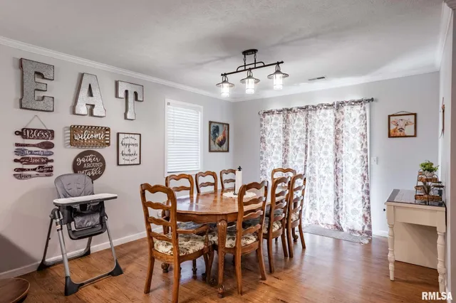 $267,000 | 307 Noah Lane, Carterville, IL 62918