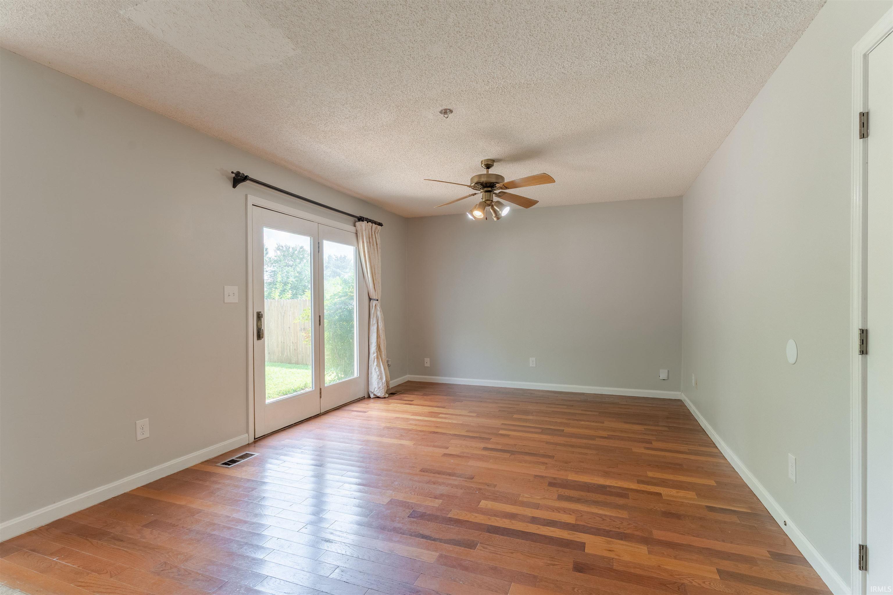 1816 Greenfield Road Evansville, IN 47715 - Photo 14 of 36 Gallery Image 14
