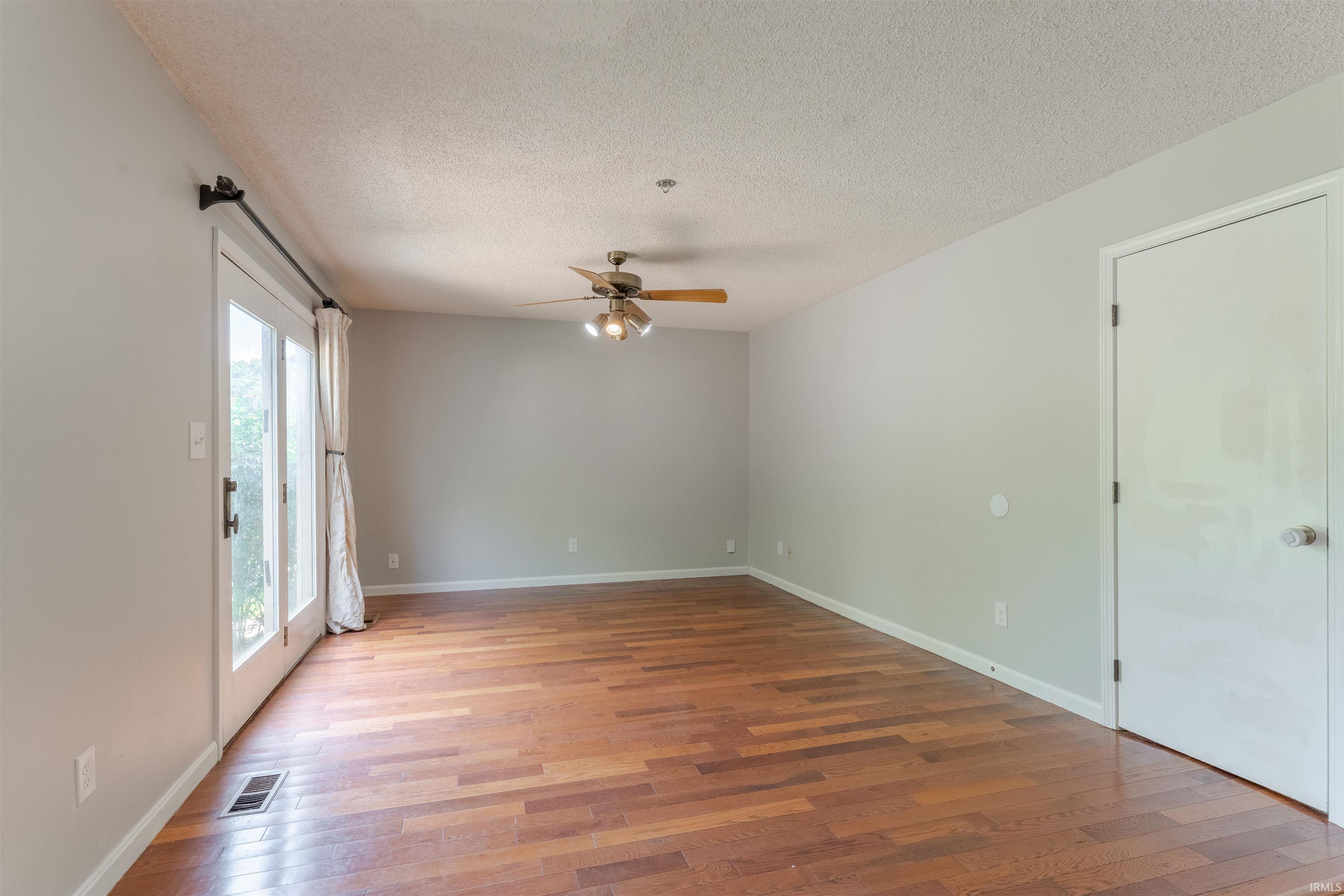 1816 Greenfield Road Evansville, IN 47715 - Photo 16 of 36 Gallery Image 16