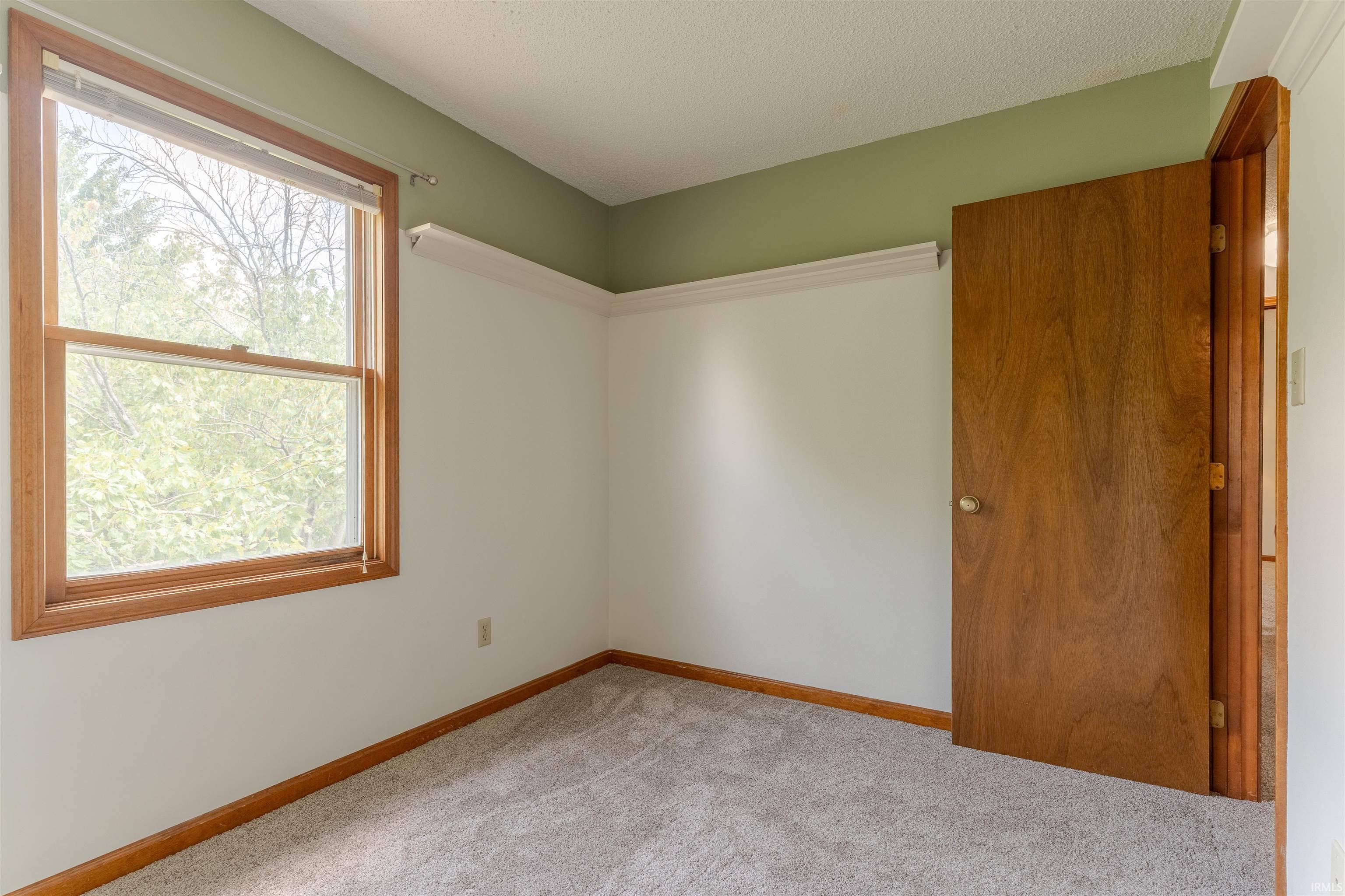 1816 Greenfield Road Evansville, IN 47715 - Photo 30 of 36 Gallery Image 30