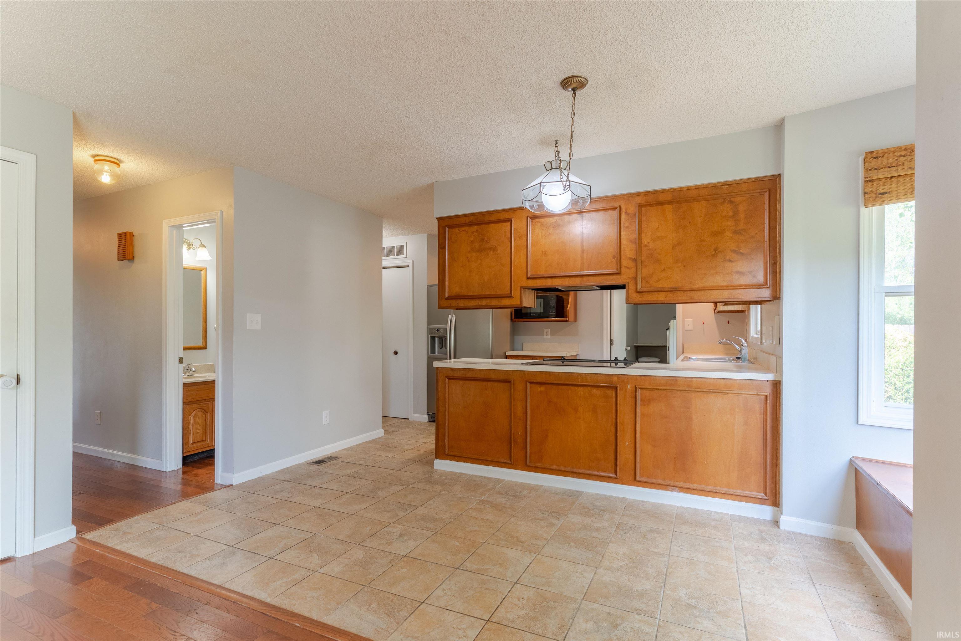 1816 Greenfield Road Evansville, IN 47715 - Photo 10 of 36 Gallery Image 10