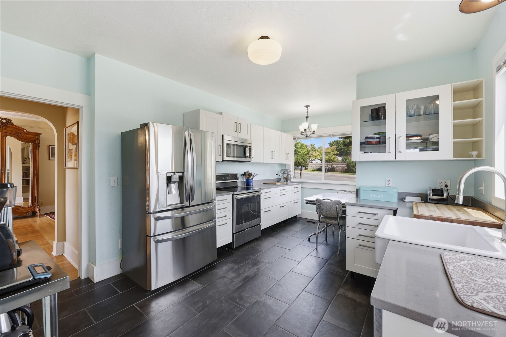 425 Walker Street Port Townsend, WA 98368 - Photo 10 of 40