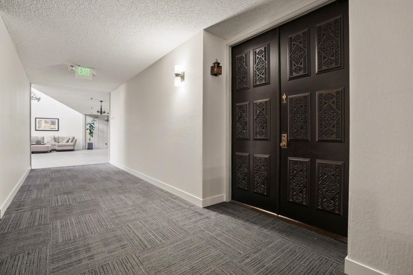 525 Almer Road, Unit 106 Burlingame, CA 94010 - Photo 5 of 30