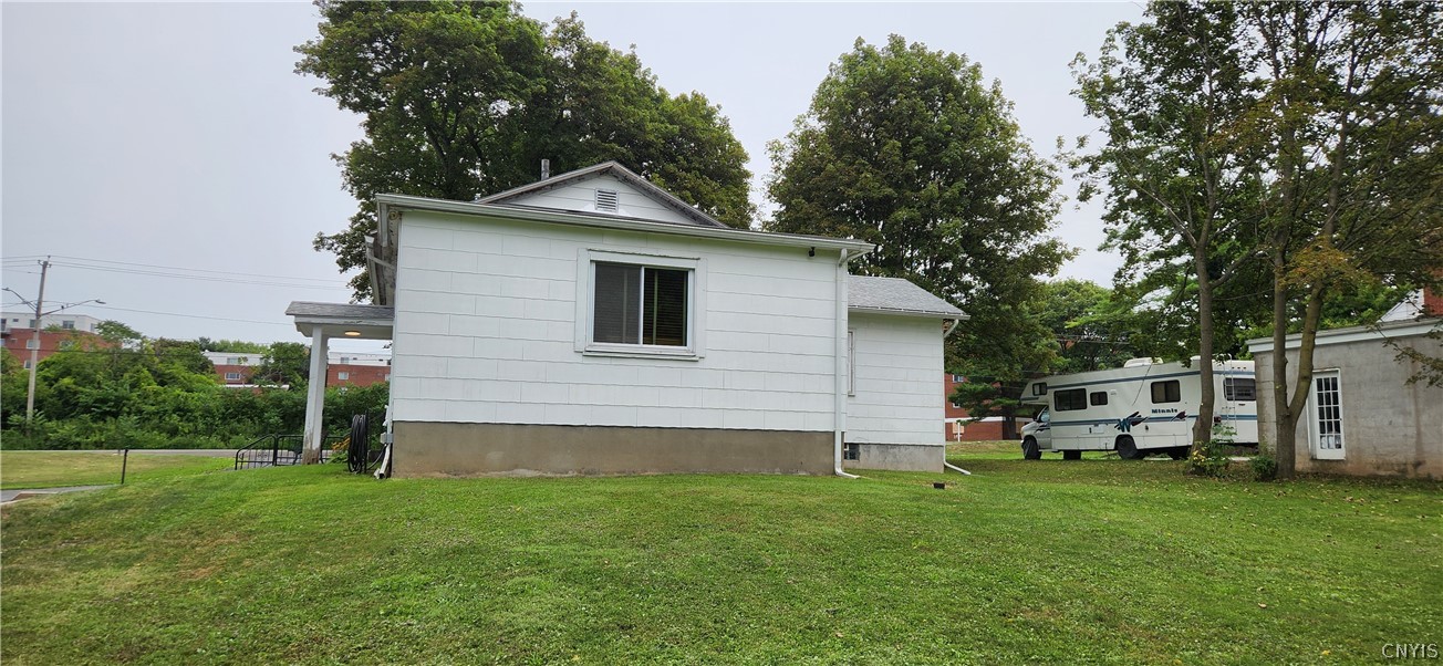 202 Lafayette Road Syracuse, NY 13205 - Photo 33 of 40 Gallery Image 33