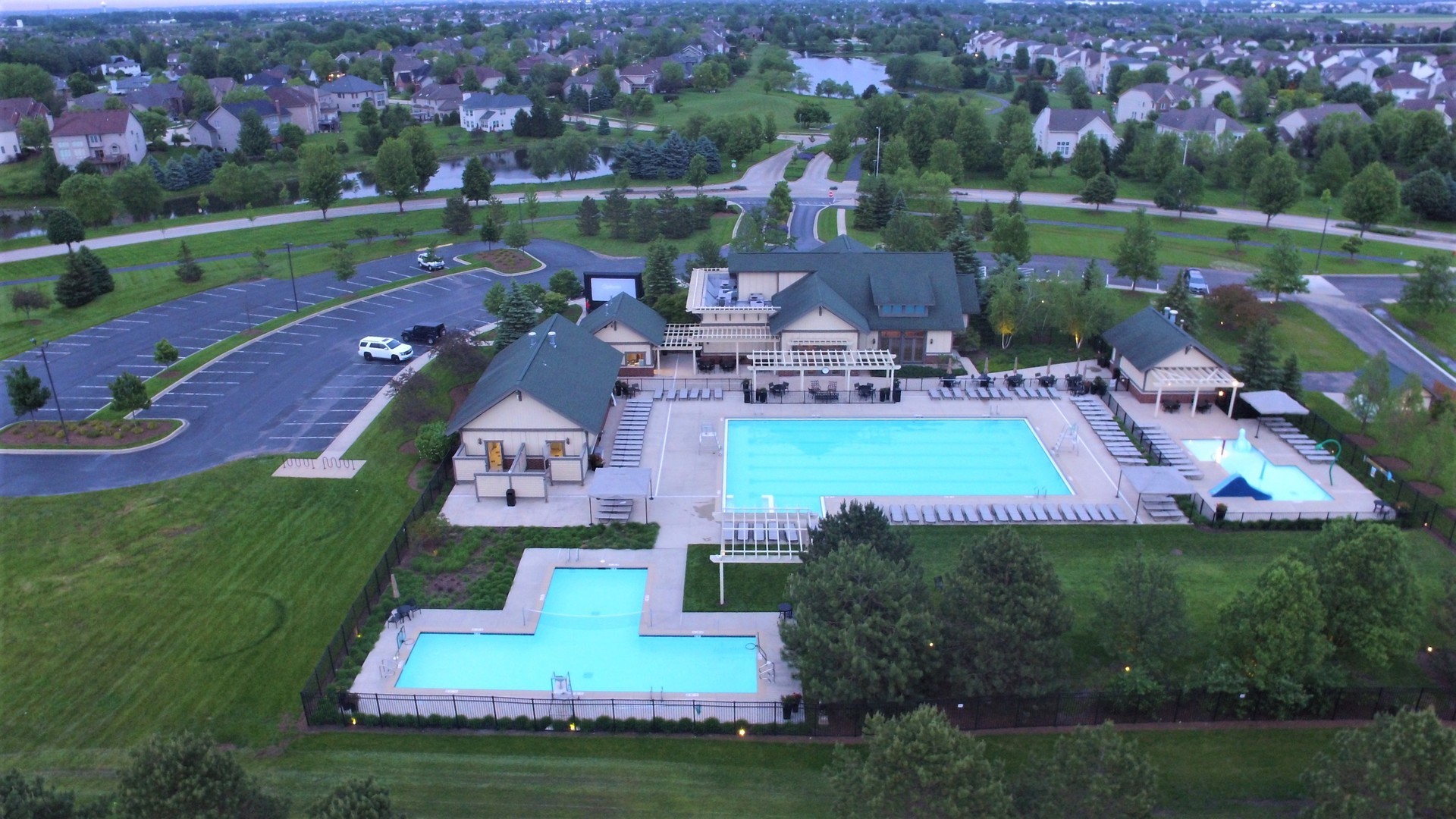 13423 Summergrove Drive Plainfield, IL 60585 - Photo 32 of 37 an aerial view of a house with garden space lake view and mountain view in back
