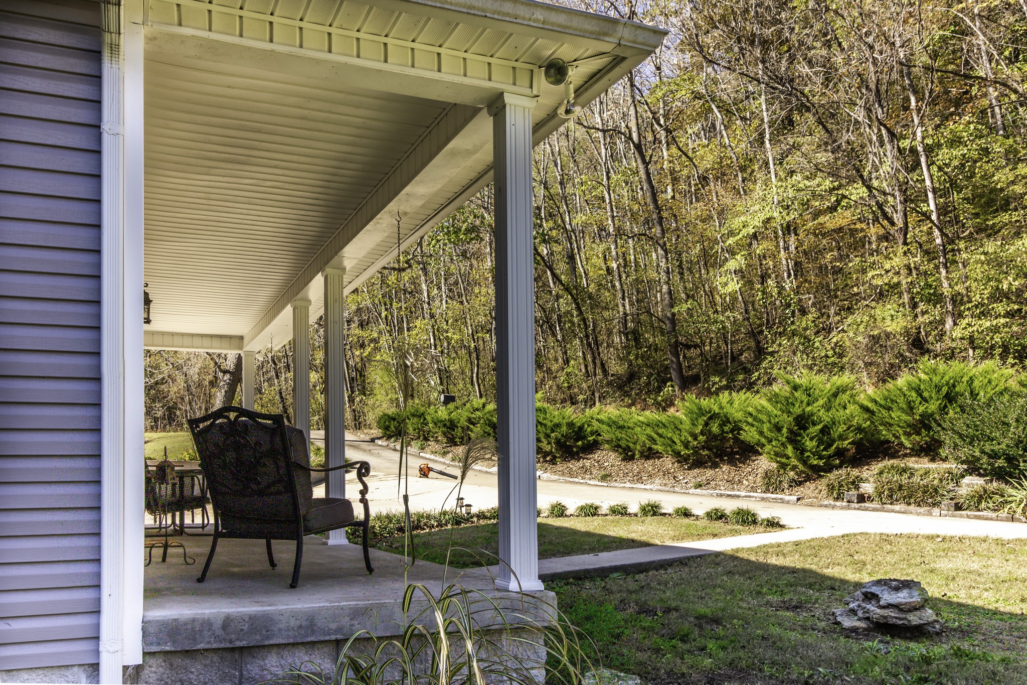 525 York Hollow Road Pulaski, TN 38478 - Photo 21 of 48 a view of a chairs and table in patio