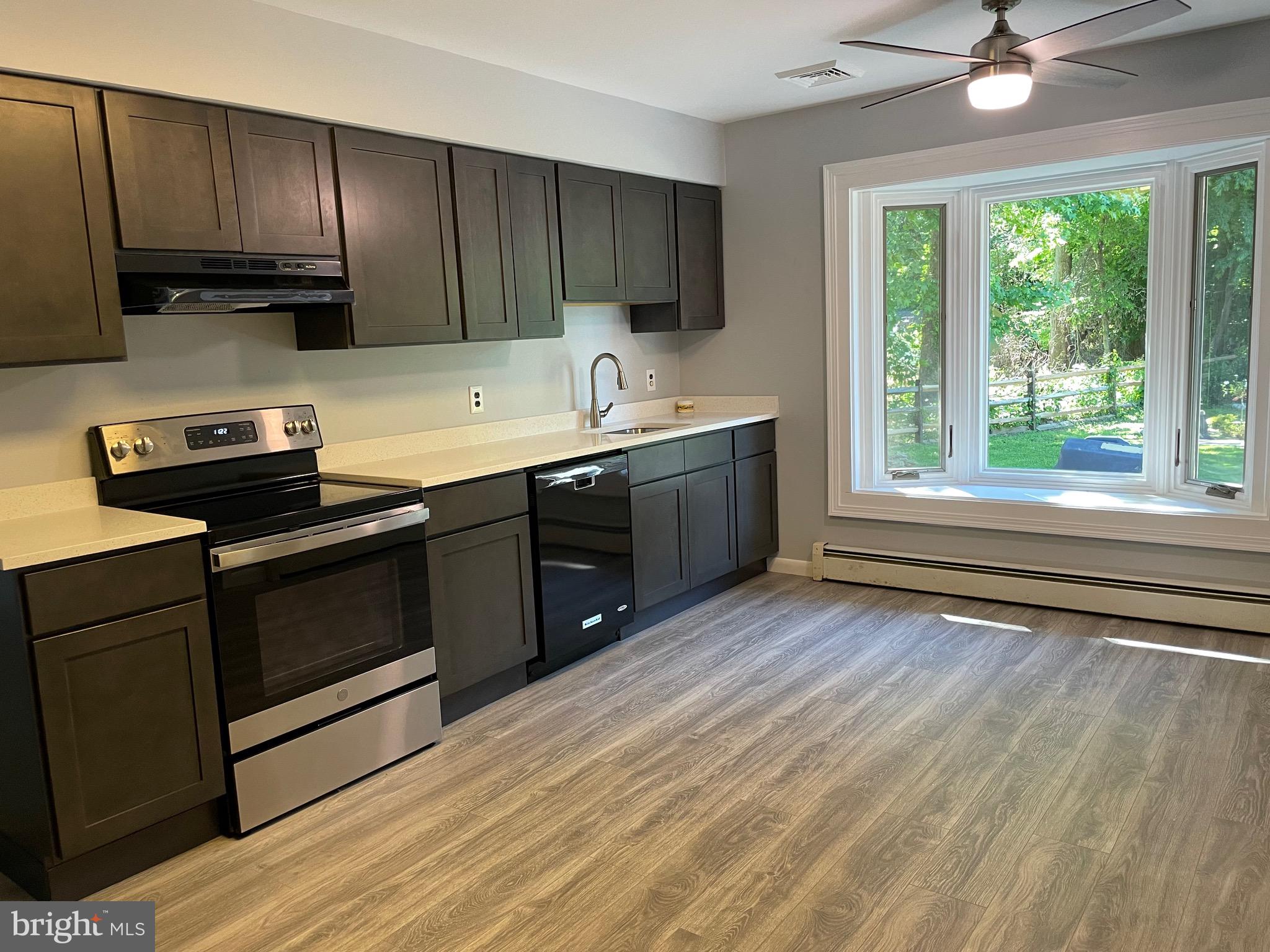 28220 School House Road Columbus, NJ 08022 - Photo 5 of 24