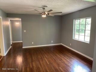 209 West Cedar Street Perry, FL 32347 - Photo 9 of 15 IMG_4844