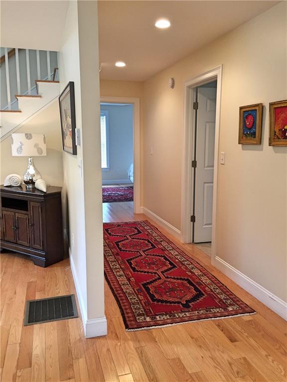 64 Agamenticus Road Ogunquit, ME 03907 - Photo 9 of 25 Thoughtfully designed with company...