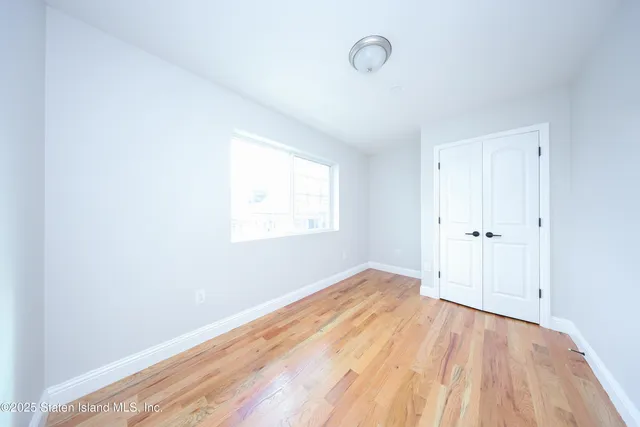 $850,000 | 12 Simonson Avenue | Mariners Harbor