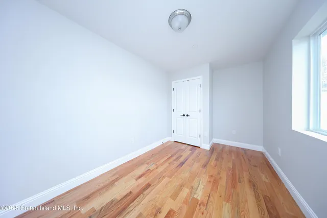 $850,000 | 12 Simonson Avenue | Mariners Harbor