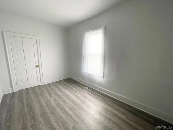 $169,900 | 30 Poultney Avenue, Buffalo, NY 14215
