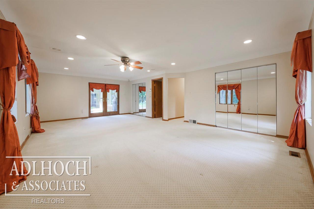 35 Clairview Road Grosse Pointe Shores, MI 48236 - Photo 14 of 29
