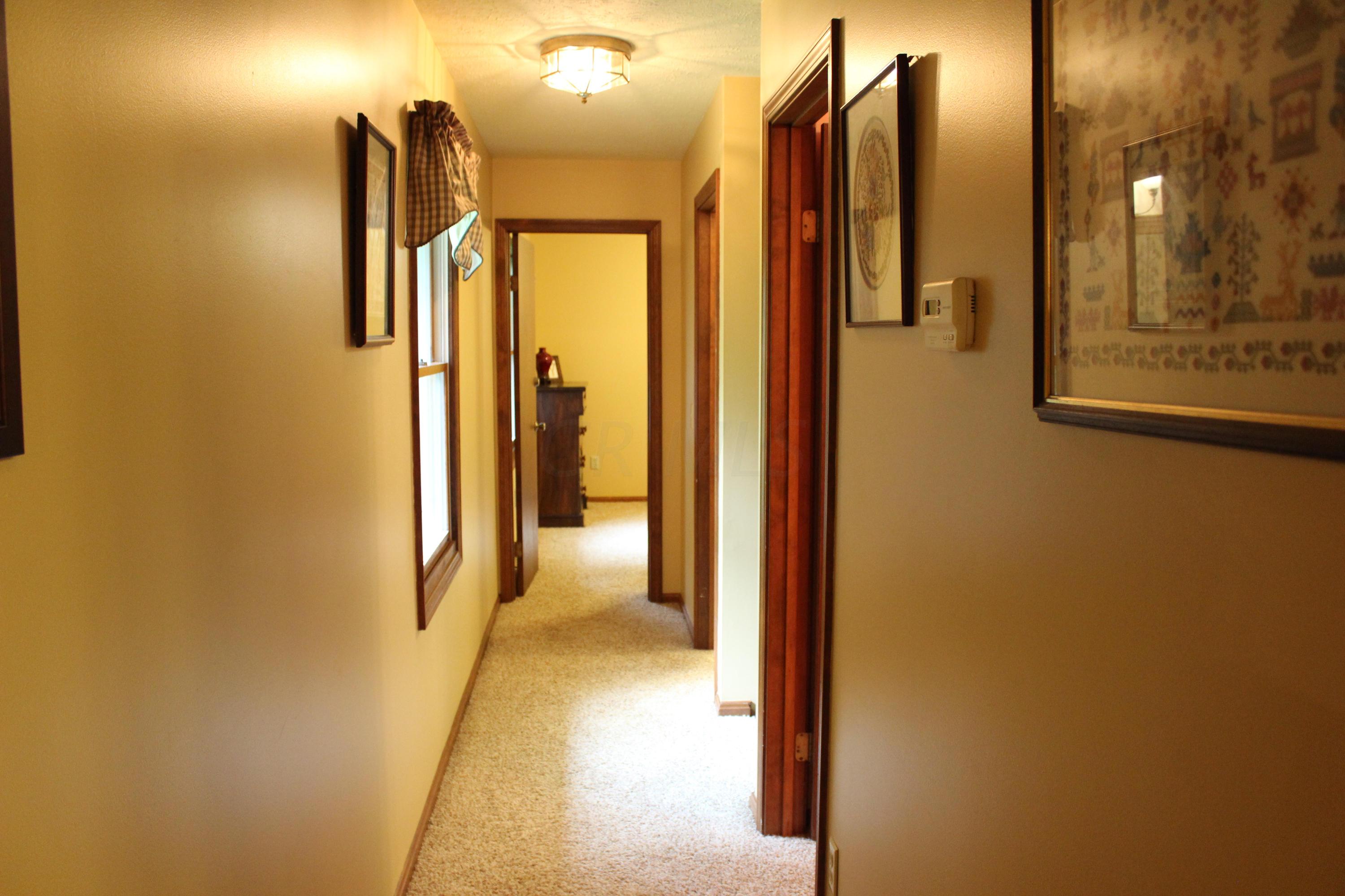 25270 Dunlap Road Rockbridge, OH 43149 - Photo 20 of 48 Gallery Image 20