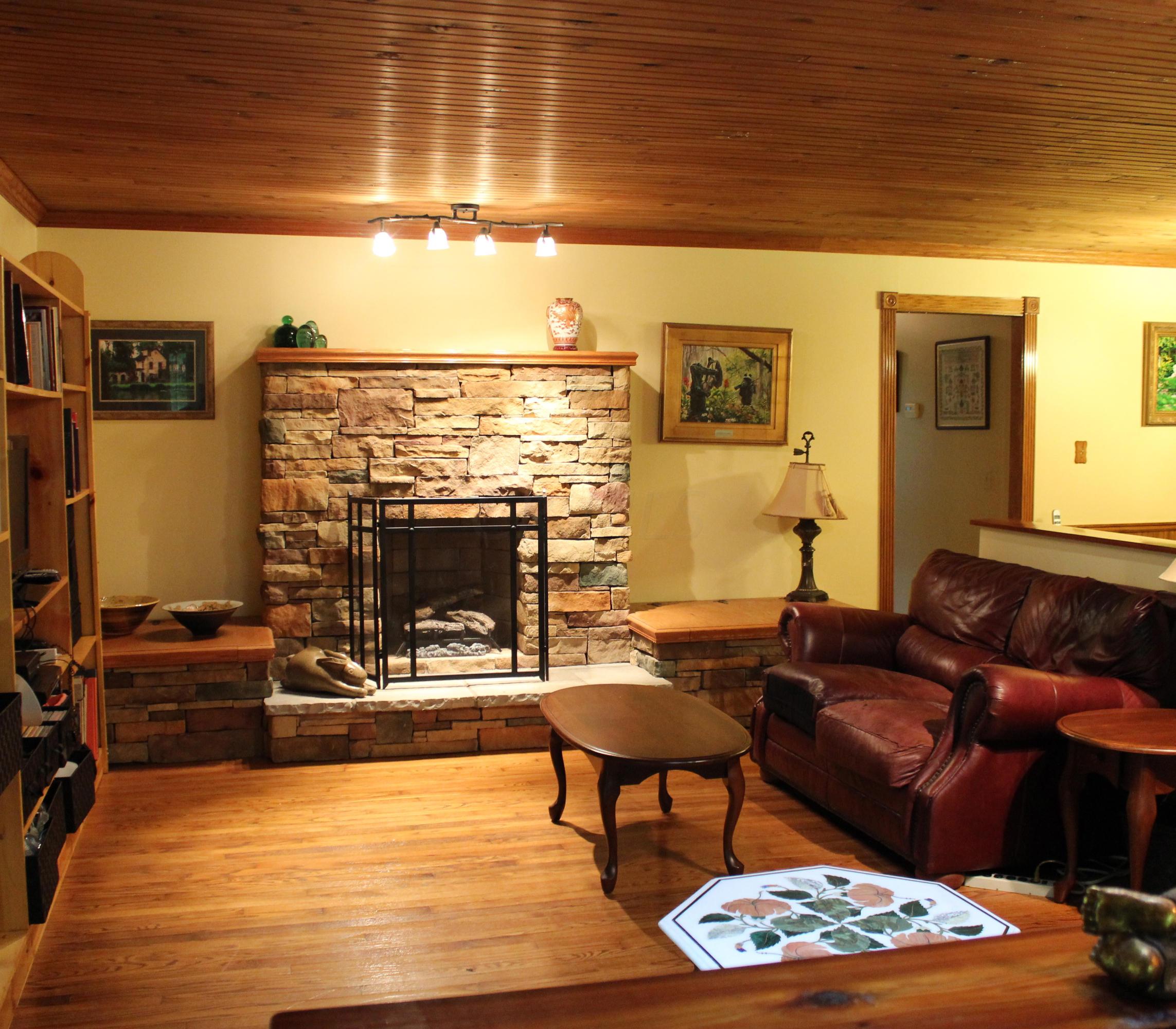 25270 Dunlap Road Rockbridge, OH 43149 - Photo 5 of 48 Gallery Image 5