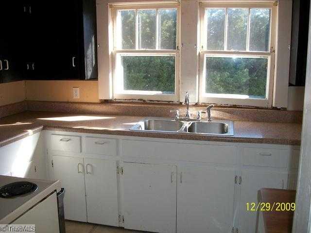 5017 Burns Road Granite Falls, NC 28630 - Photo 2 of 4 Kitchen.
