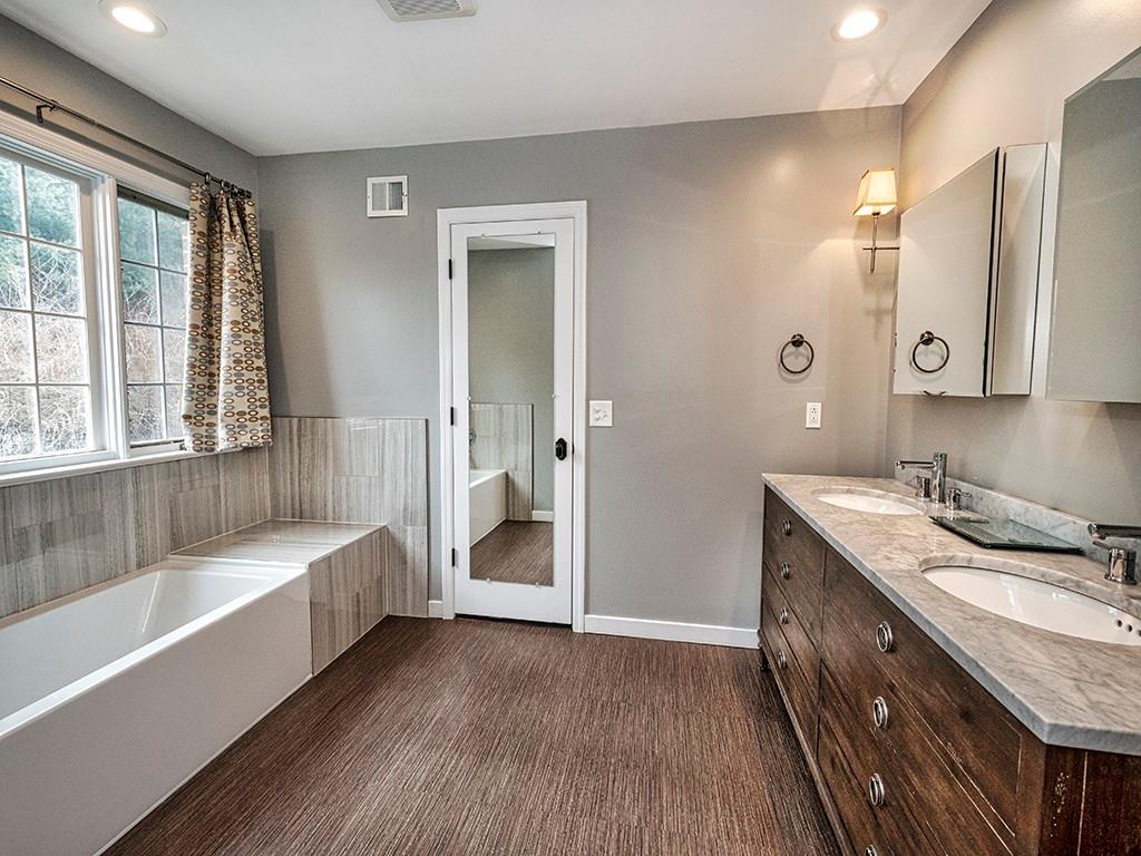 255 Sweet Gum Road Pittsburgh, PA 15238 - Photo 17 of 25 Gallery Image 17