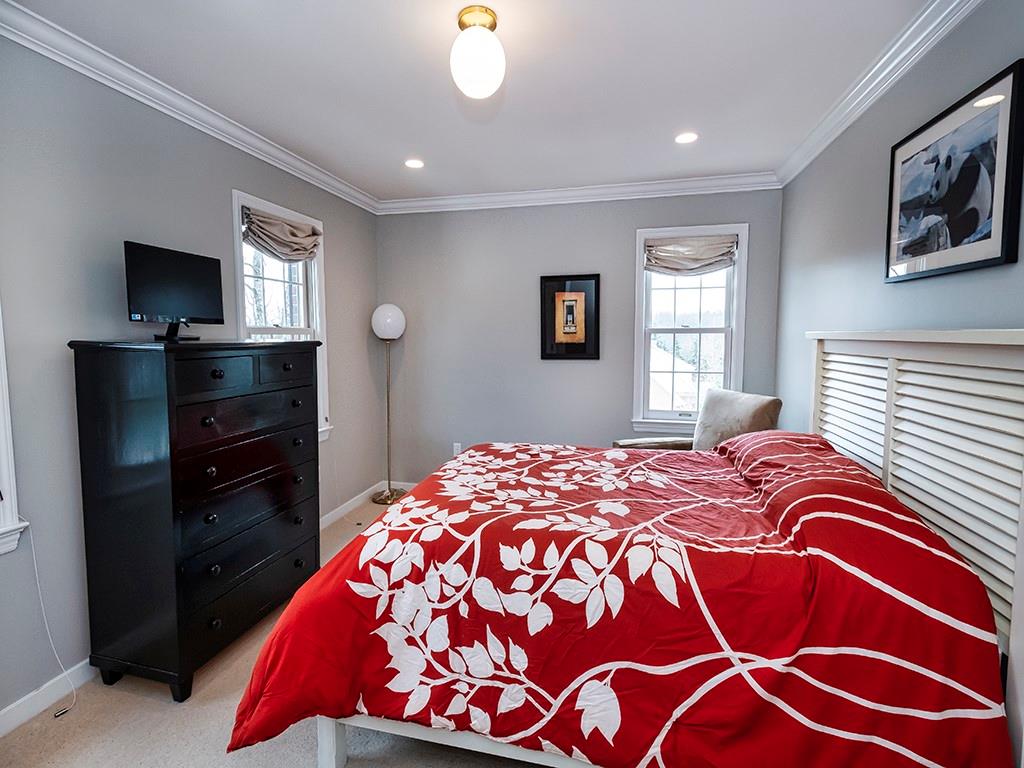 255 Sweet Gum Road Pittsburgh, PA 15238 - Photo 20 of 25 Gallery Image 20