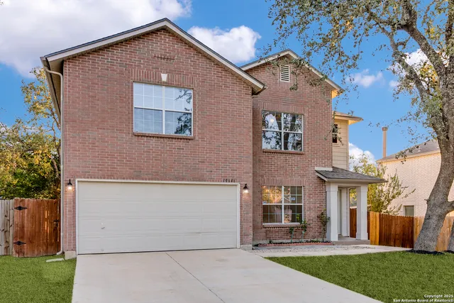 $276,500 | 10646 Manor Creek, San Antonio, TX 78245
