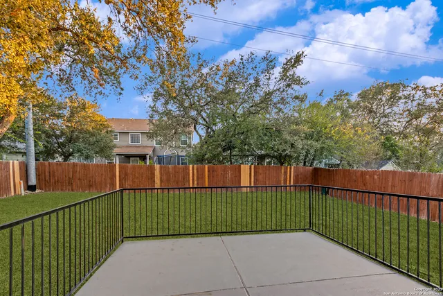 $276,500 | 10646 Manor Creek, San Antonio, TX 78245