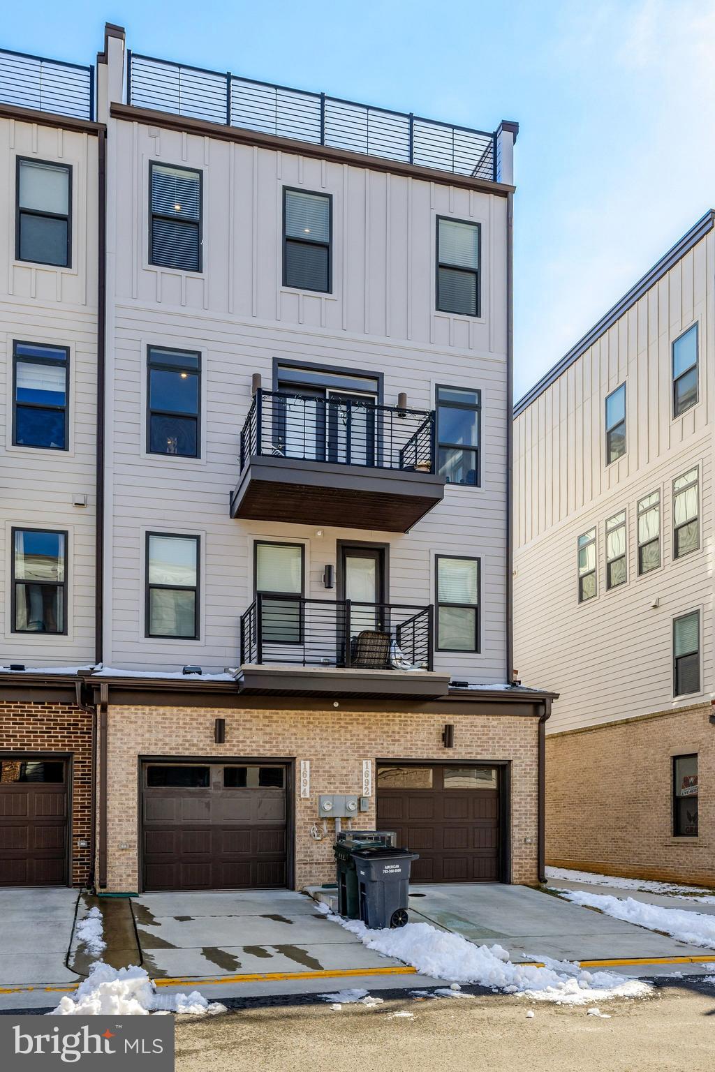 1694 Bandit Loop, Unit 17B Reston, VA 20190 - Photo 46 of 46 a view of a building with a window