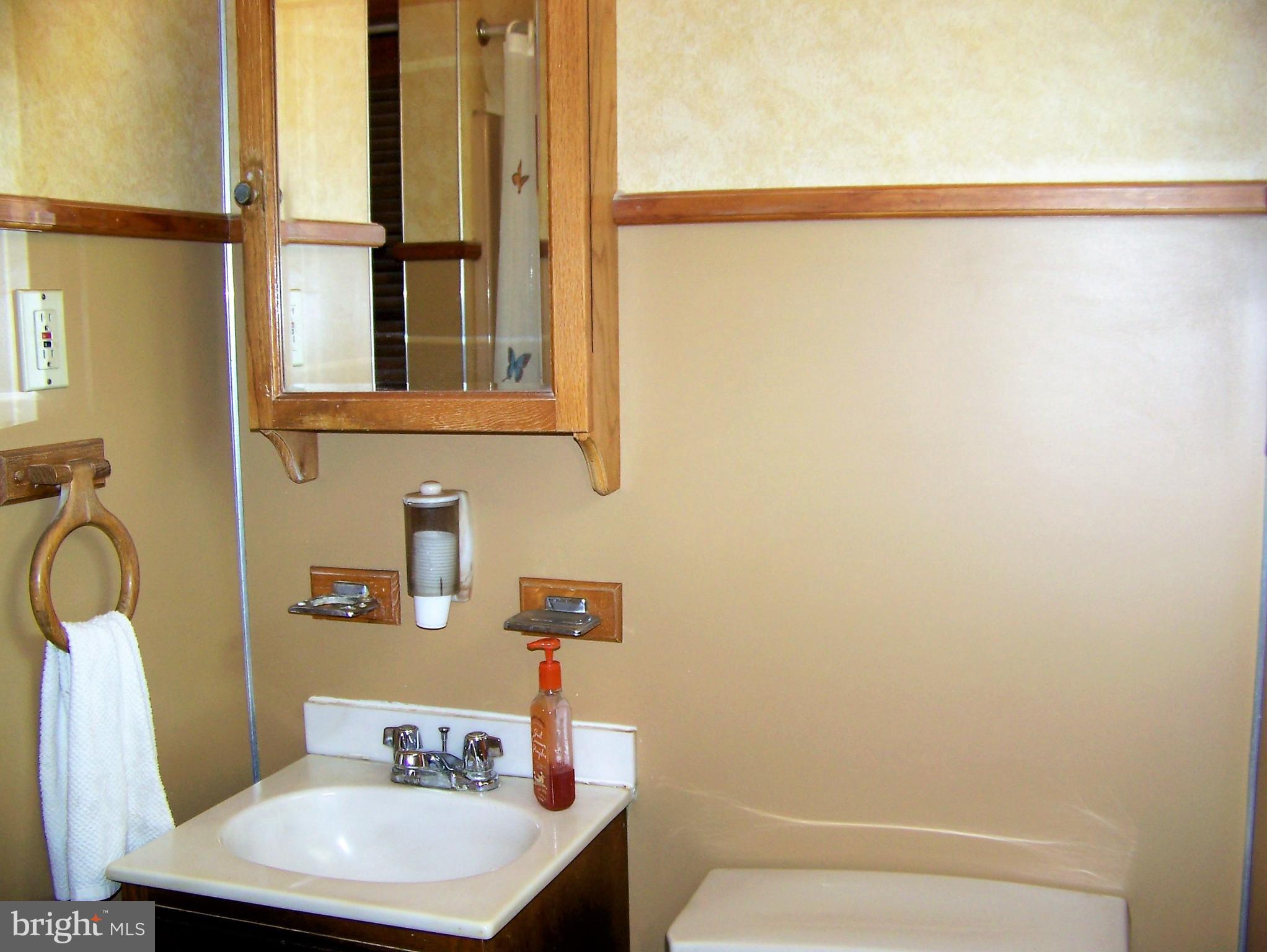 3180 Robin Road York, PA 17404 - Photo 22 of 28 Gallery Image 22